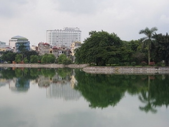 Hanoi starts work on waste water treatment station - 1