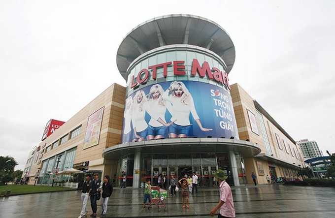 Hanoi battles southern hub for retail investors - 1