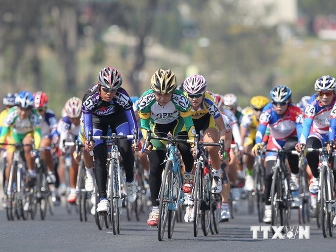 Trans-Vietnam cycling tournament kicks off - 1 Trans-Vietnam cycling tournament kicks off - 1