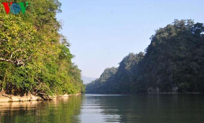 Ba Be – one of 100 largest freshwater lakes in the world - 4