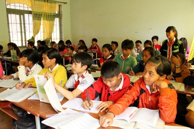 Đắk Nông struggles to deal with increase in enrolment - 1