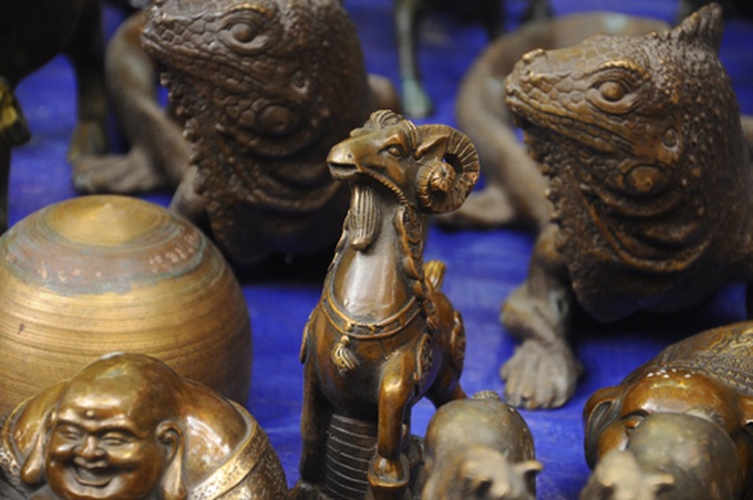 Special Tet market in Hanoi's Old Quarter - 6