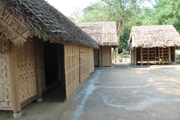 Ho Chi Minh's childhood home restored - 3