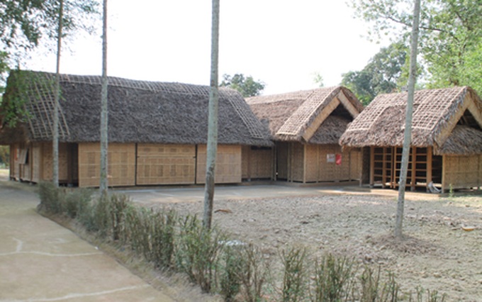 Ho Chi Minh's childhood home restored - 2