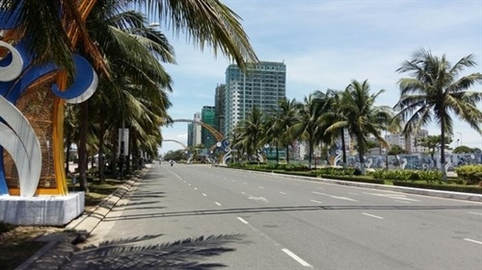 Da Nang to debut open-top double decker buses for tourists - 1 Da Nang to debut open-top double decker buses for tourists - 1