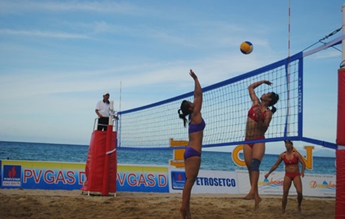 Thousands prepare for Beach Games - 1