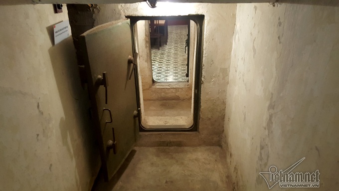 Thang Long Citadel bunker opened to the public - 2 Thang Long Citadel bunker opened to the public - 2