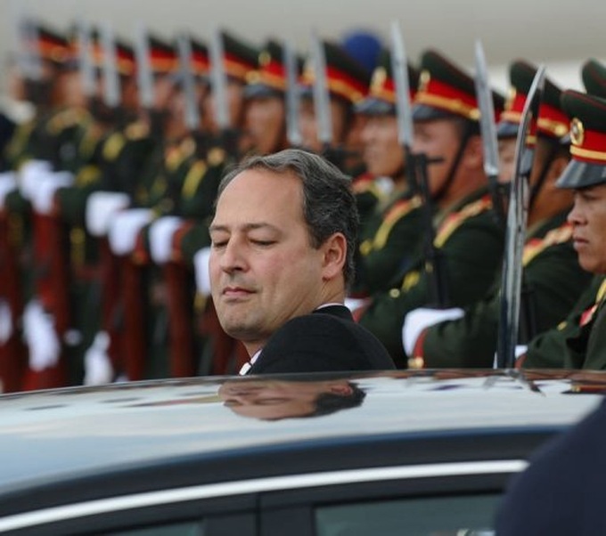 European leaders seek Asian support on debt crisis - 1 European leaders seek Asian support on debt crisis - 1