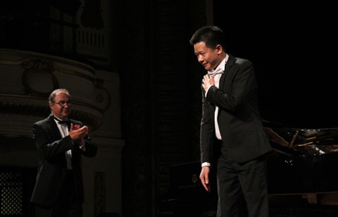 British singer to perform with Vietnamese artists - 1