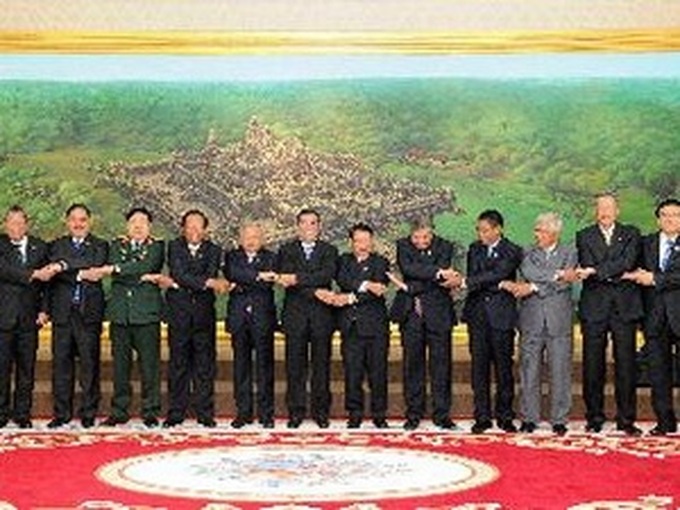 Vietnam supports conflict-free ASEAN initiative - 1