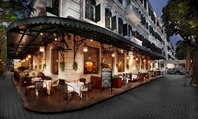 Five-star hotel recognised for preserving bomb shelter - 2