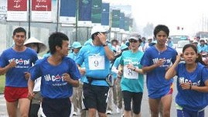 Danang to host International Marathon Competition 2013 - 1 Danang to host International Marathon Competition 2013 - 1