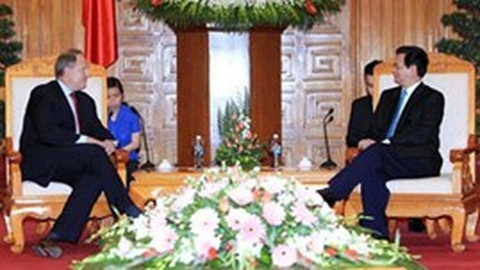 PM commits support for US businesses - 1