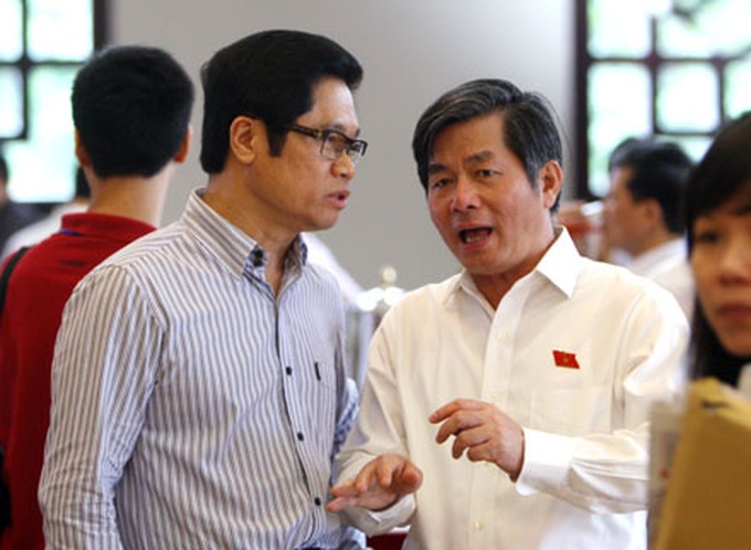 Official calls for critical amendment to business law - 1