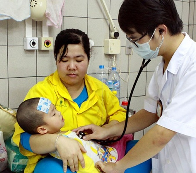 Rainy weather spreads illness, sends more infants to hospitals - 1