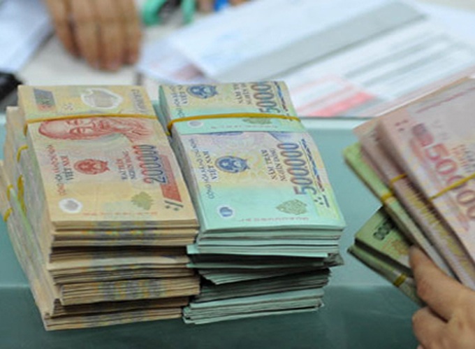 Banks racing to break deposit interest rates - 1