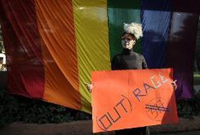 India government seeks to reverse gay ban ruling - 1