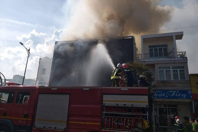 Danang Firefighters face challenges in urban areas - 1