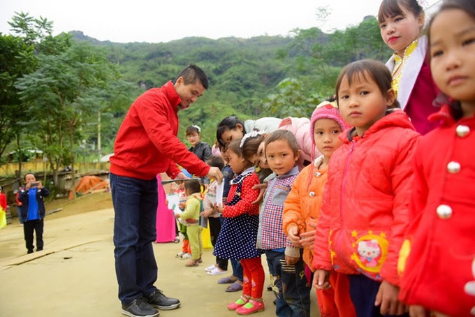 DTiNews readers help fund classrooms in remote area - 3