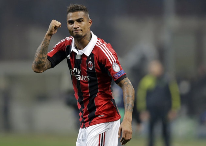 Milan stun Barcelona 2-0 - 1