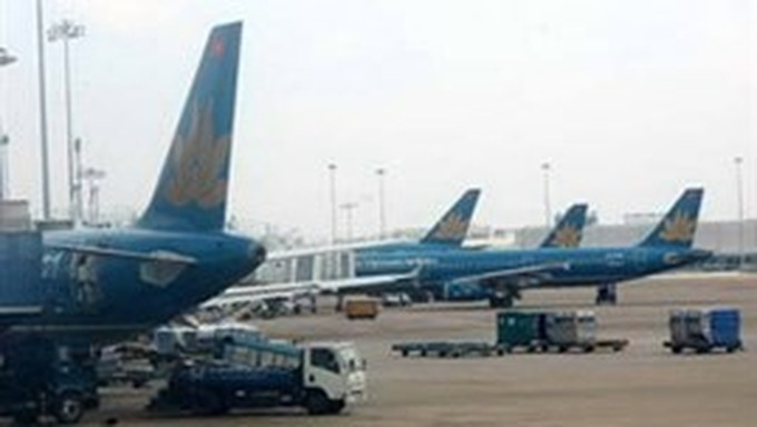 Over 1,600 investors register to buy Vietnam Airlines’ shares - 1