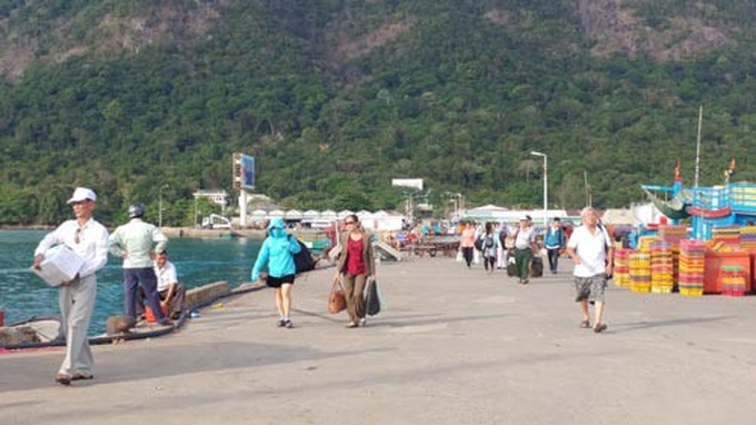 Con Dao Islands challenged with tourism issues - 1