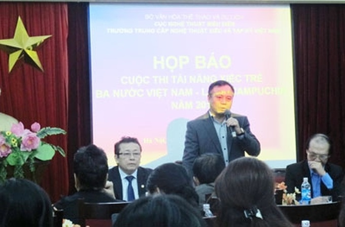 Circus talent competition set for Dec in Hanoi - 1