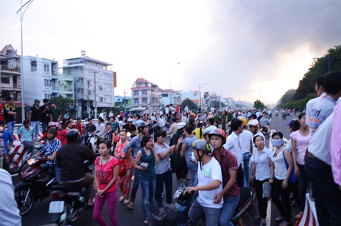 Fire at Taiwanese-invested factory in HCM City - 6