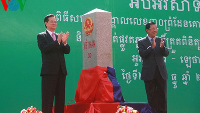 Key Vietnam-Cambodia border markers inaugurated - 1