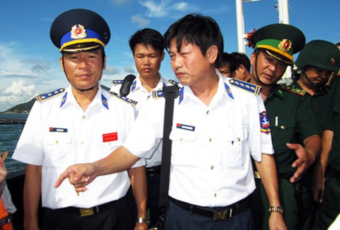 Marine police bust petrol smuggling case - 1