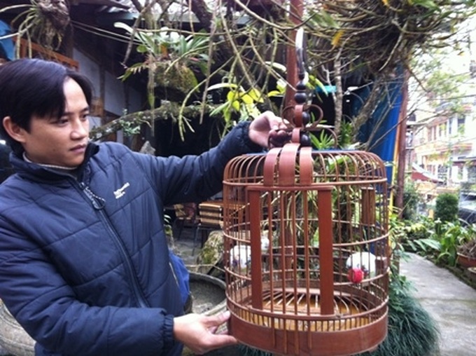 Ornate bird cages from Sapa - 1