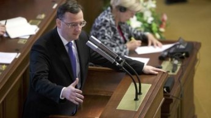 Czech PM to resign after graft scandal - 1