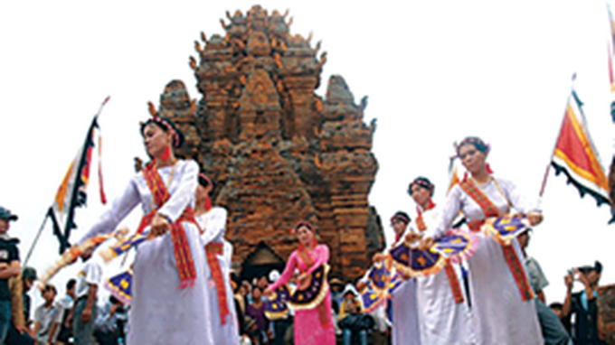Ninh Thuan to host Cham ethnic festival - 1 Ninh Thuan to host Cham ethnic festival - 1