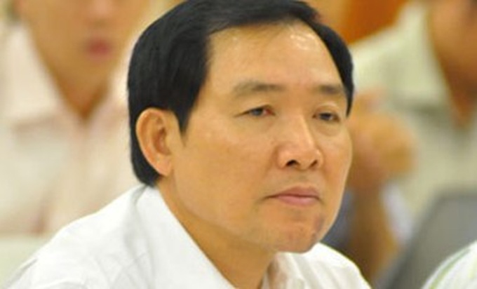 Interpol hunts former senior state official - 1