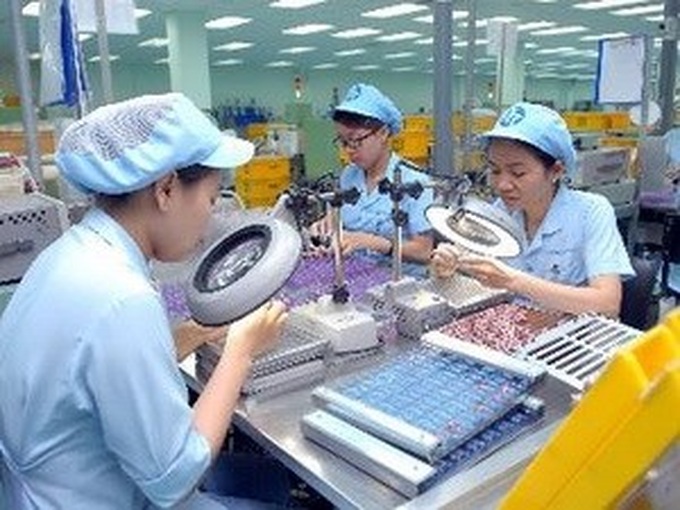52 countries, territories invest in Vietnam - 1