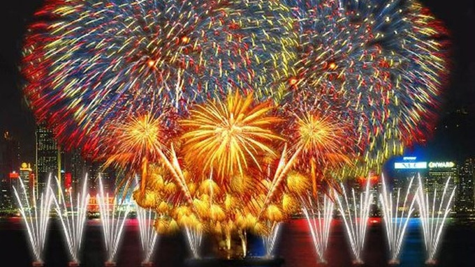 Danang Int’l Fireworks Competition to blast off - 1
