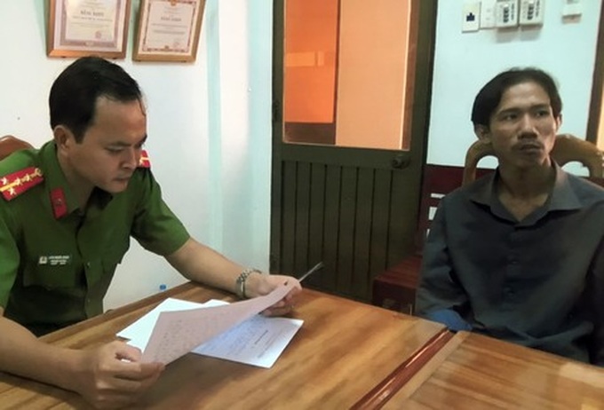 Man arrested on murder charge - 1 Man arrested on murder charge - 1