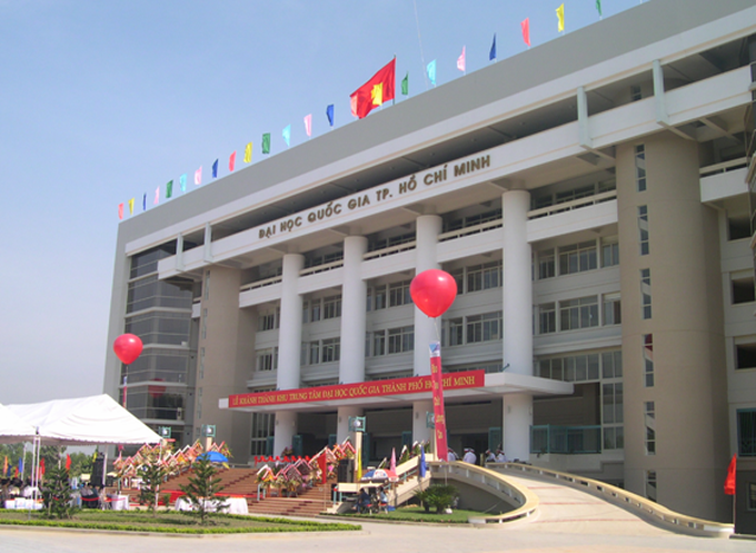 University urged to build reputation - 1 University urged to build reputation - 1