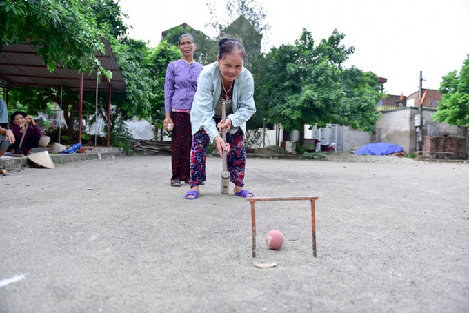 Hanoi elderly people take on croquet - 1 Hanoi elderly people take on croquet - 1