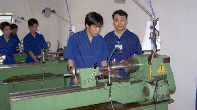 Vocational training in a mess - 1 Vocational training in a mess - 1