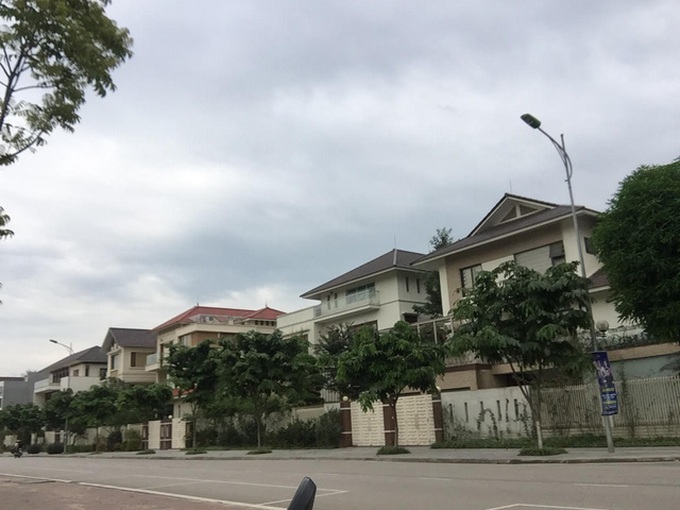 Lao Cai tries to calm land auction corruption claims - 1