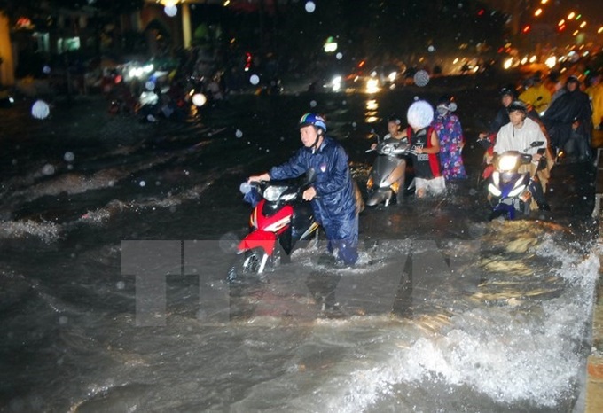 HCM City to spend $21m to prevent flooding in outlying district - 1