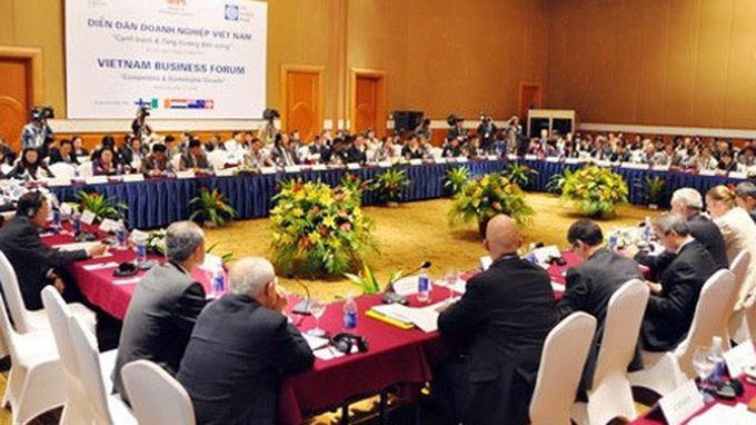 Stronger administrative reforms to attract investment - 1