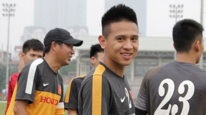 Vietnam football team begins Suzuki Cup campaign - 1