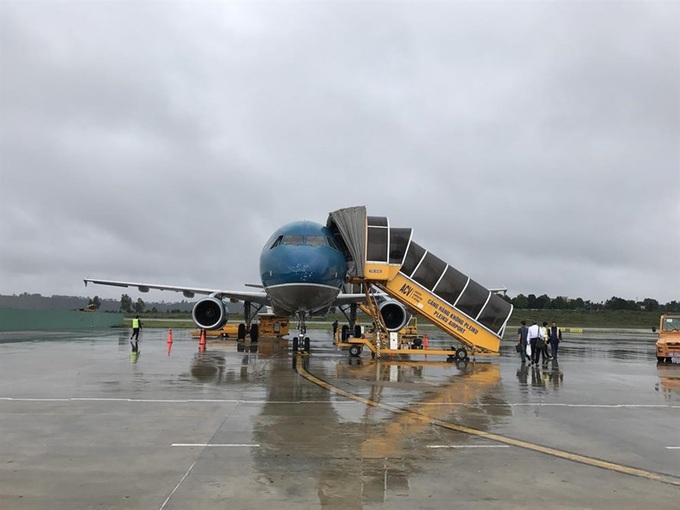 Vietnam Airlines delays flights from/to China due to Typhoon Hato - 1