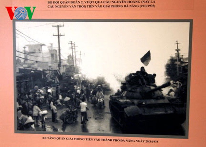 Exhibition on US troops landing in Danang - 14