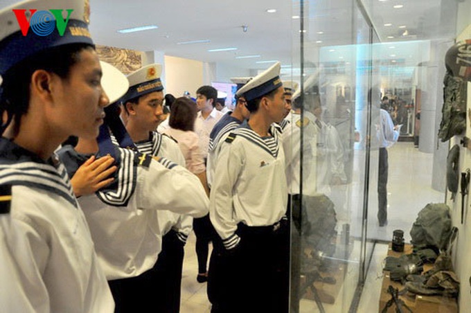 Exhibition on US troops landing in Danang - 3