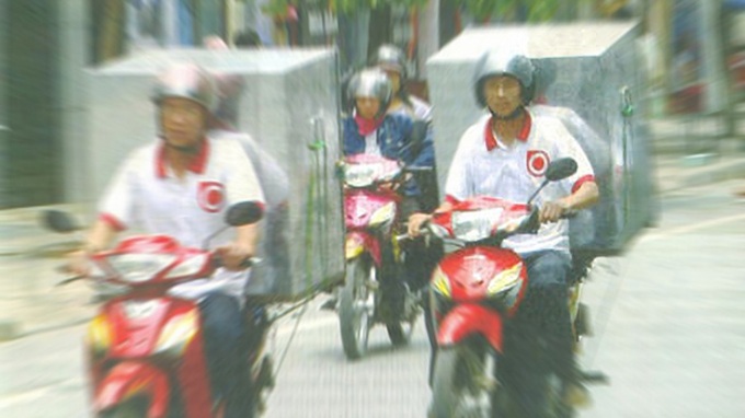 Summer heat prompts businesses to get creative - 1 Summer heat prompts businesses to get creative - 1