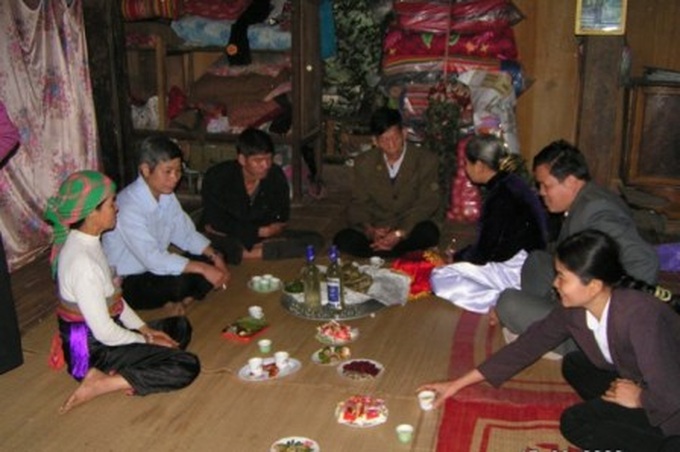 Thai tradition of double marriages - 1