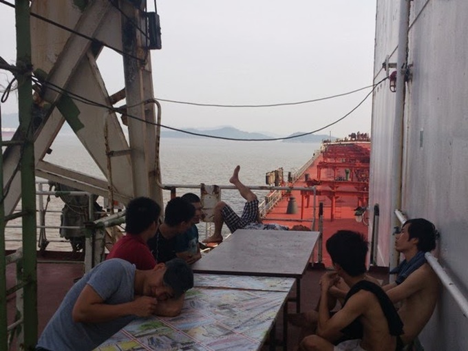 Stranded Vinashinlines sailors continue seeking help - 1